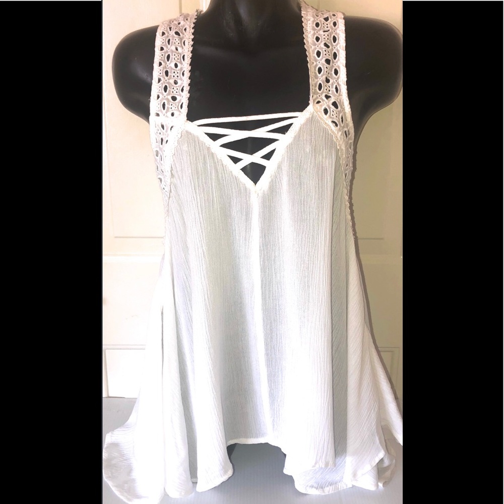E Hanger M Anthropology Top